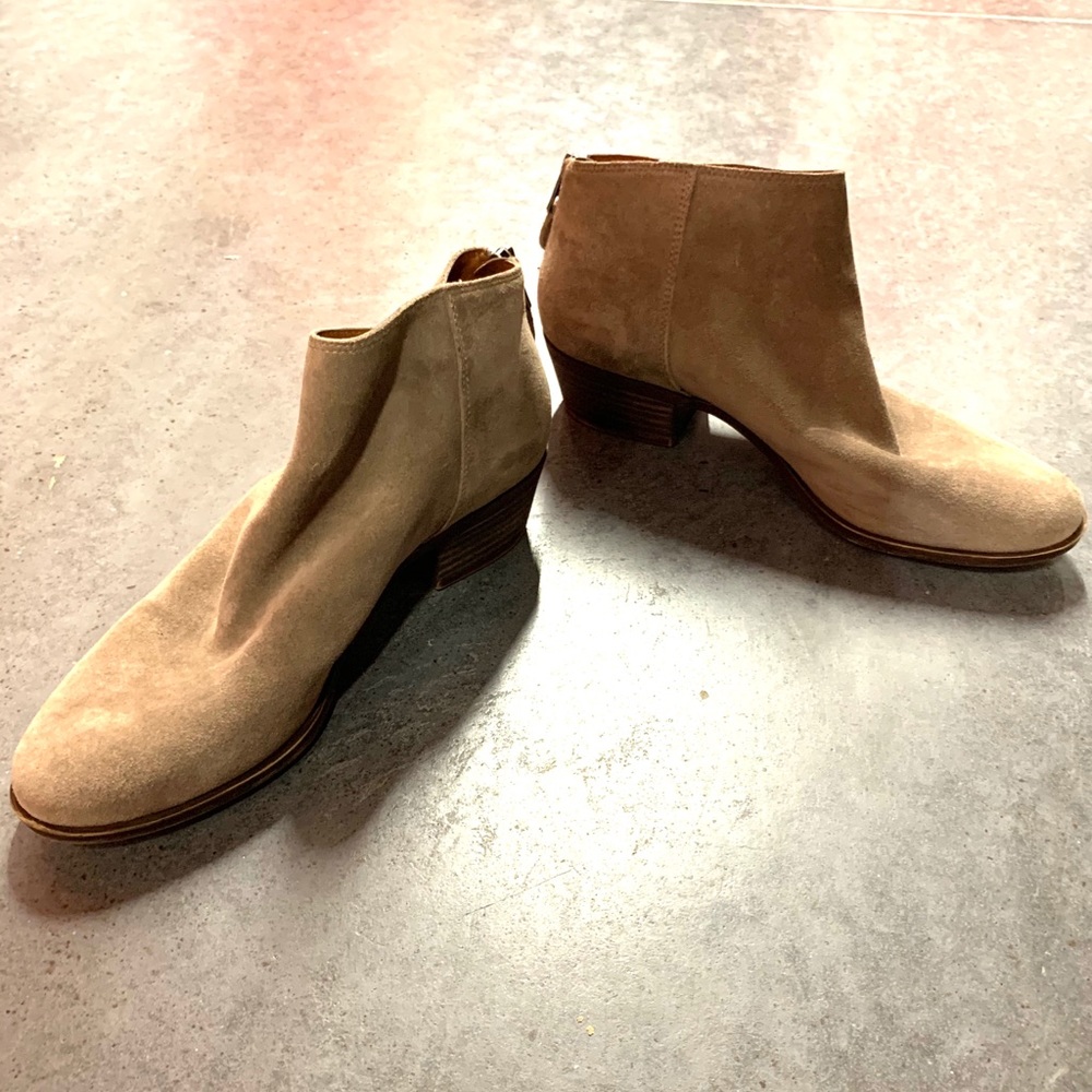 Lucky Brand Khaki Suede Booties